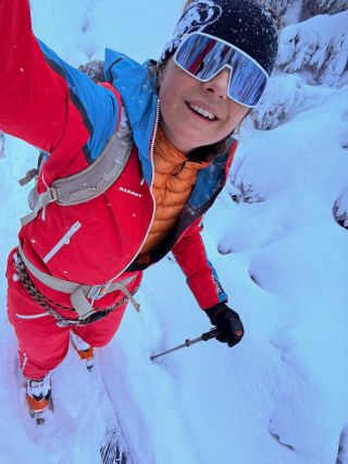 Konečně zima jak má být 🥶 oblečení od Mammut Úpa 🦣 podrží v každém počasí.